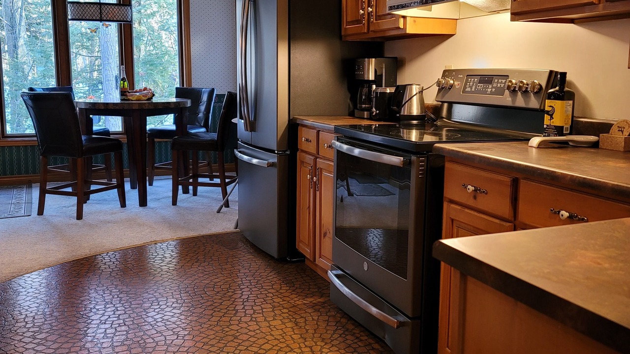 Photo of Kitchen in Grand Bend