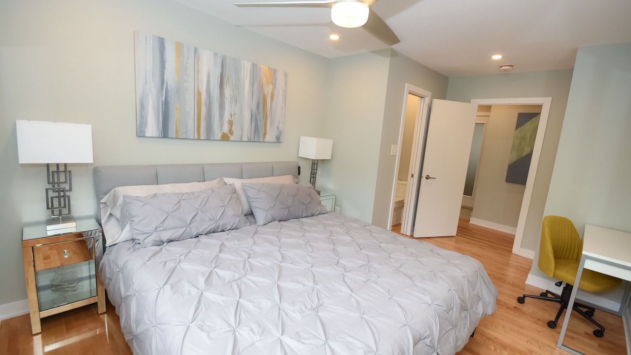 Photo of Bedroom in Ottawa Division