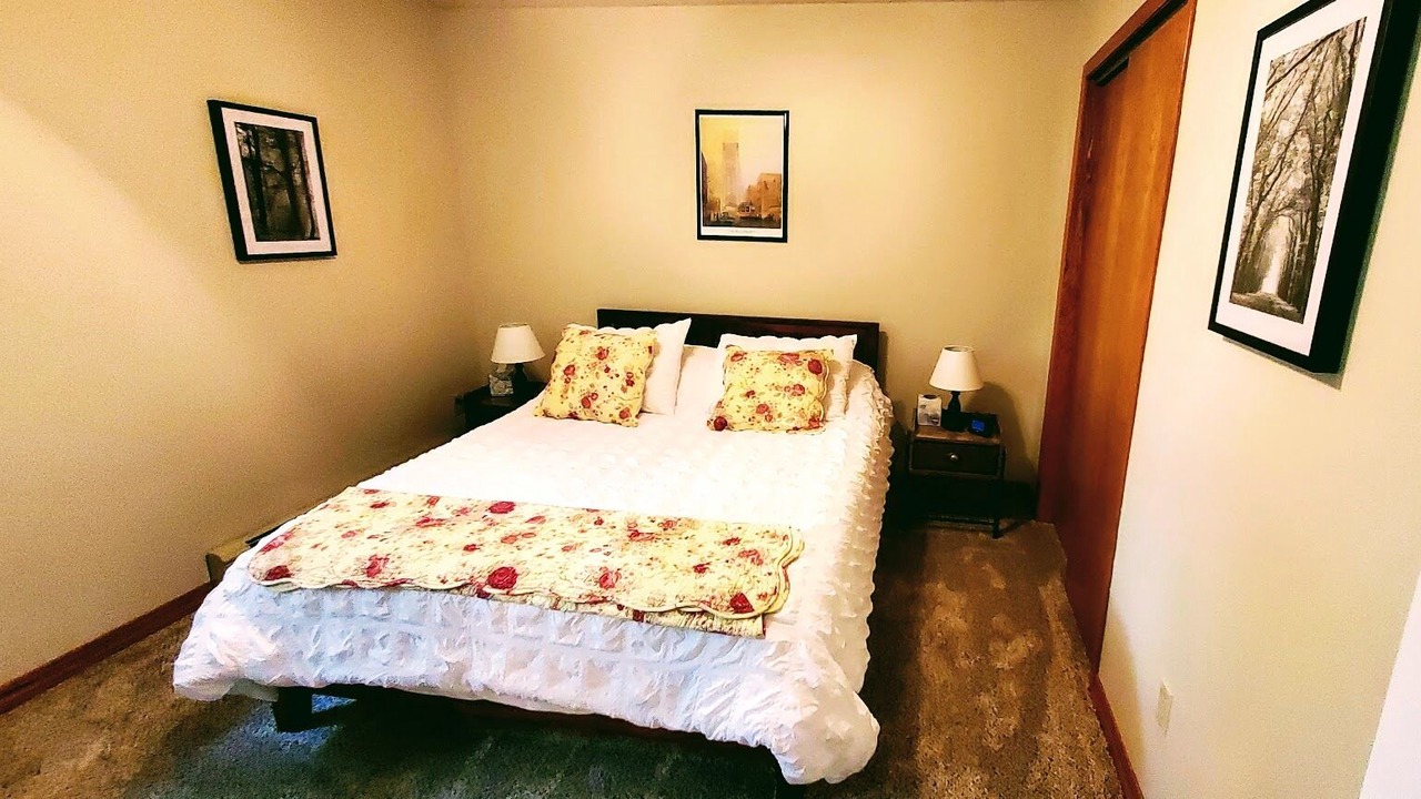 Photo of Bedroom in Two Harbors