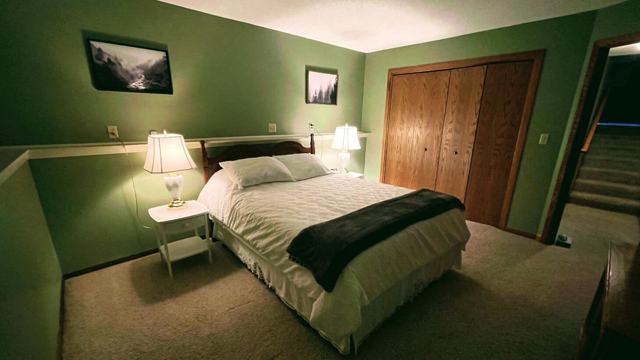 Photo of Bedroom in Two Harbors