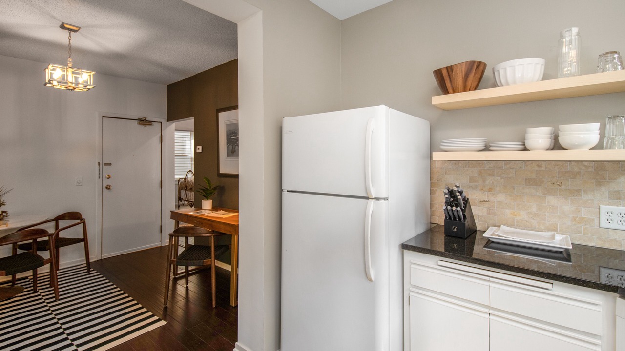 Photo of Kitchen in Summit - University