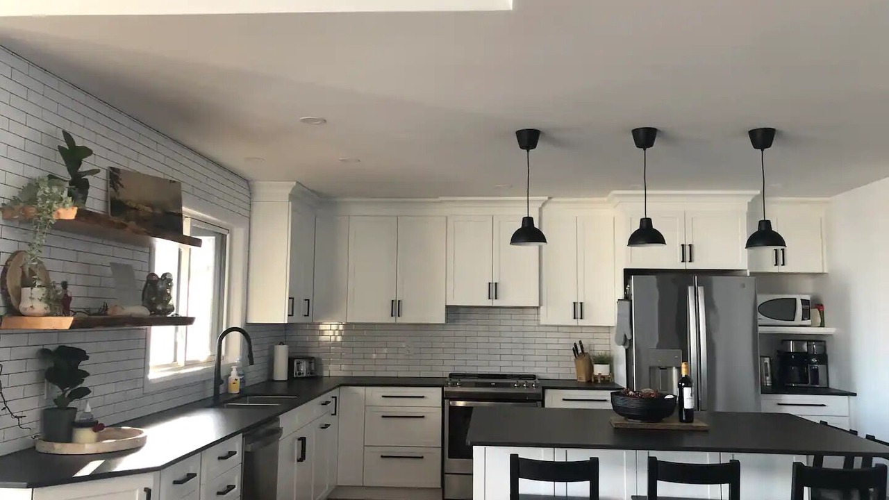 Photo of Kitchen in Marmora and Lake