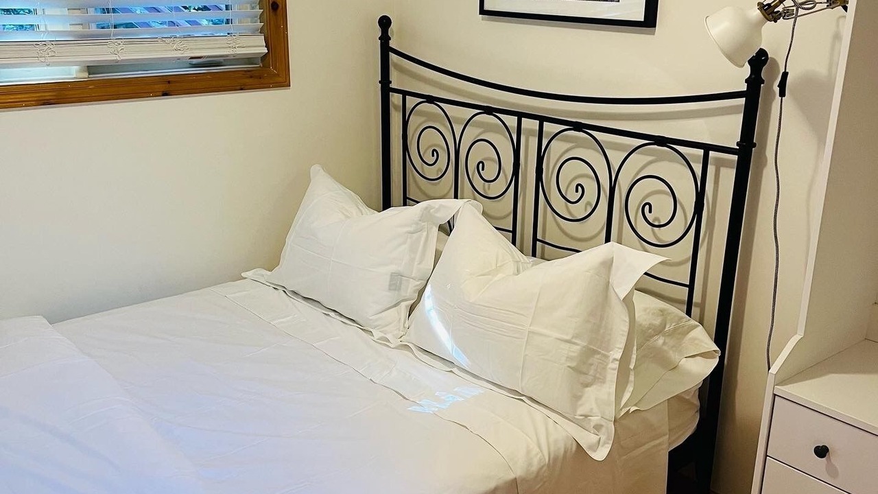 Photo of Bedroom in Dysart et al