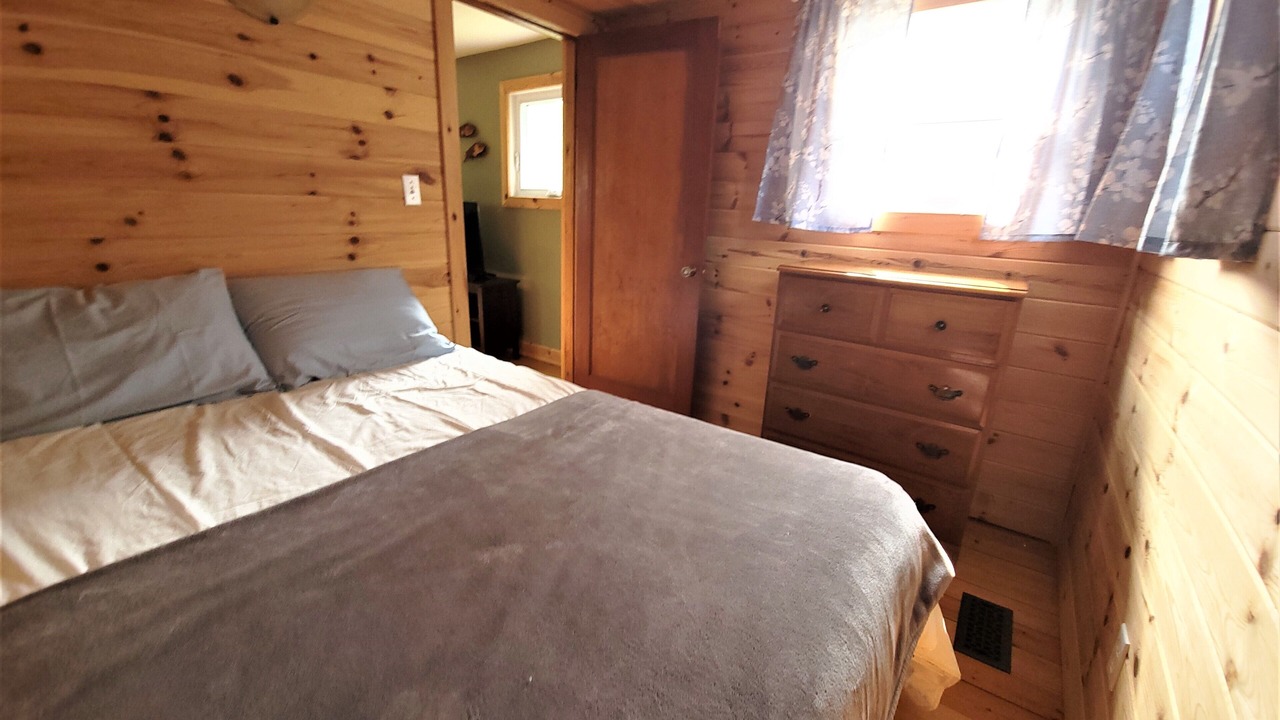 Photo of Bedroom in Southampton