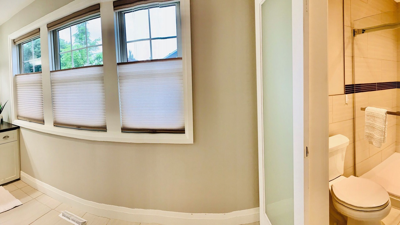 Photo of Bathroom in Grand Bend