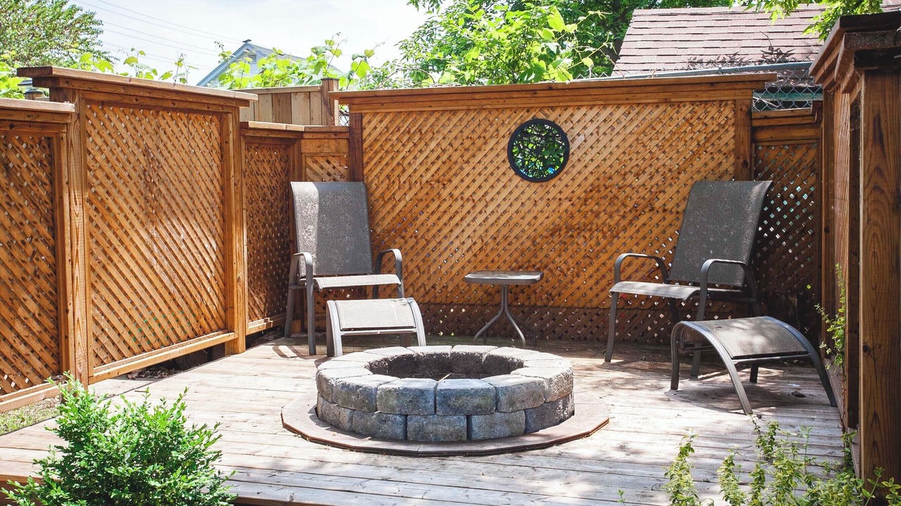 Photo of Patio Balcony in Fort Erie