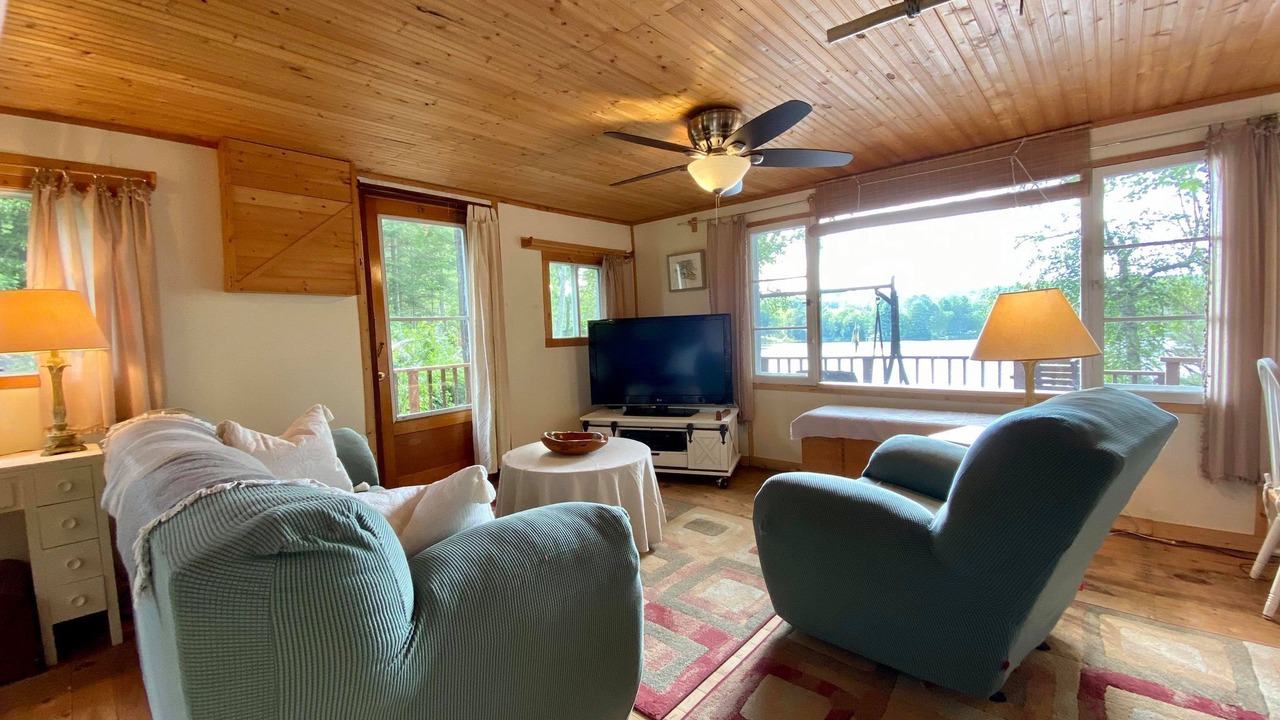 Photo of Livingroom in Bonfield