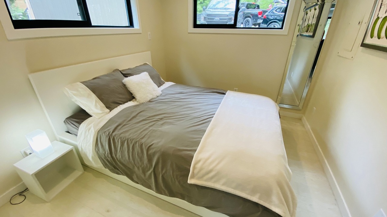Photo of Bedroom in Leeds and the Thousand Islands