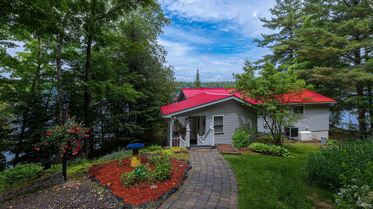 Photo of Outdoor in Central Frontenac