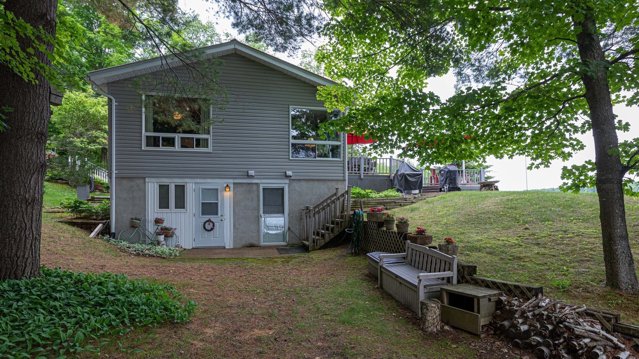 Photo of Outdoor in Central Frontenac