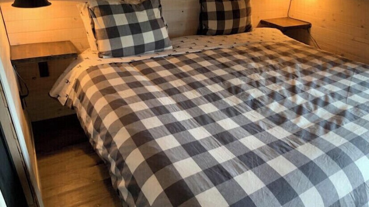 Photo of Bedroom in Arden