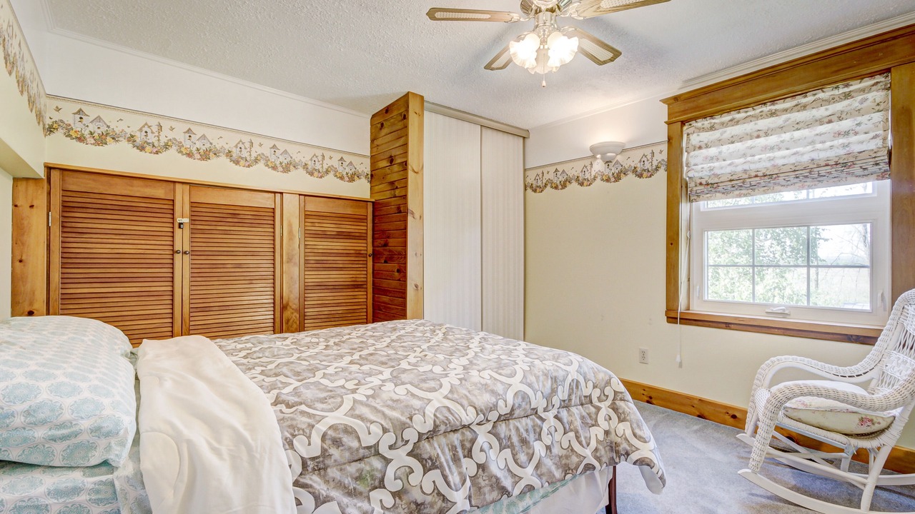 Photo of Bedroom in Clarington