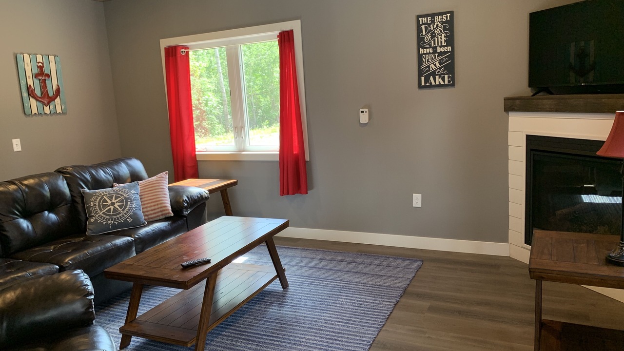 Photo of Livingroom in Battle Lake