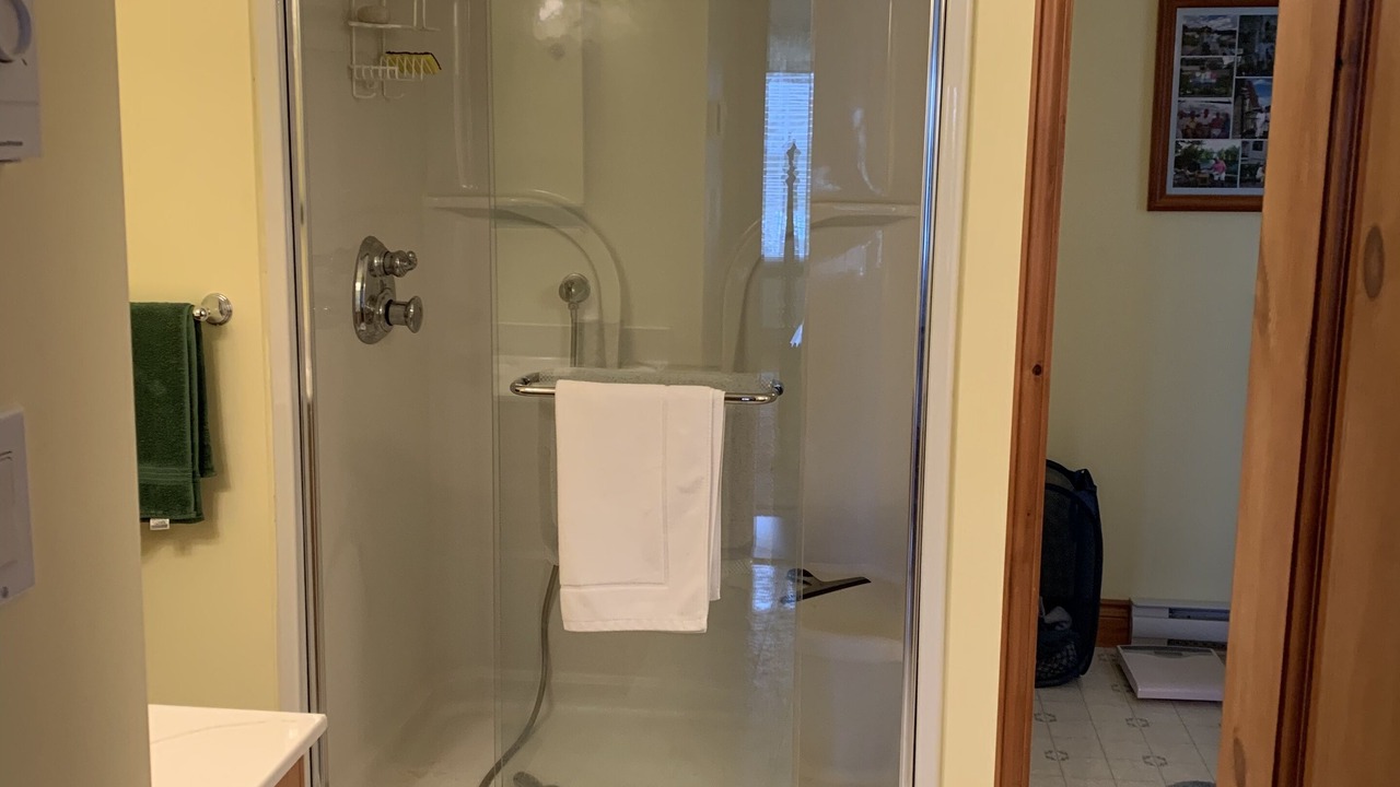 Photo of Bathroom in Ivy Lea