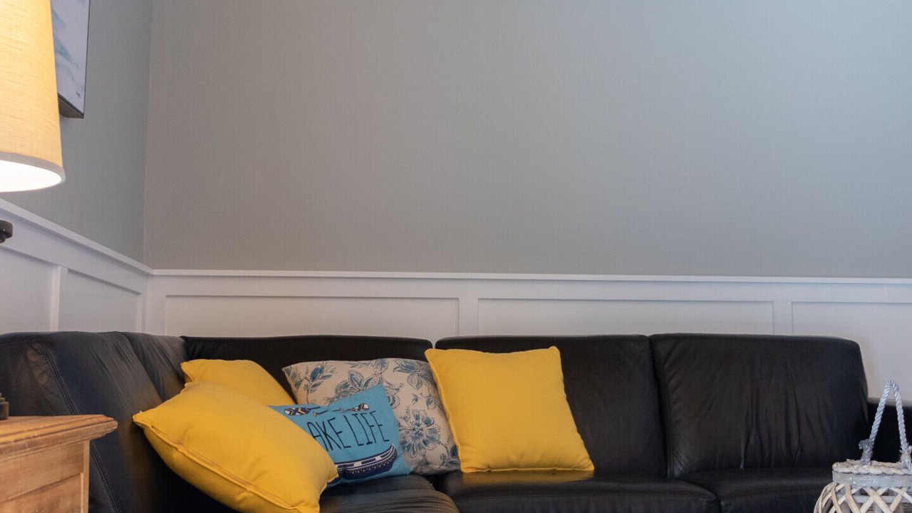 Photo of Livingroom in Tiny