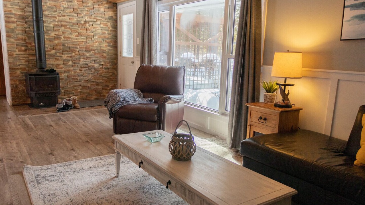 Photo of Livingroom in Tiny