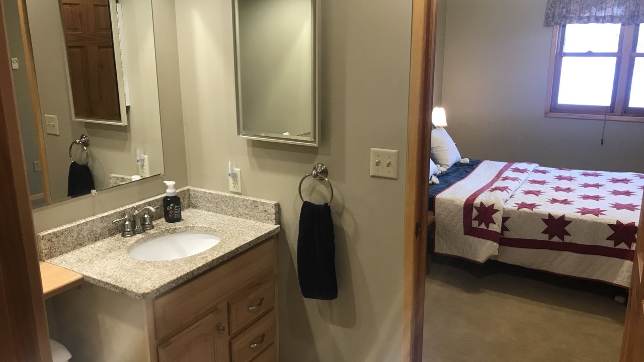 Photo of Bathroom in Richwood