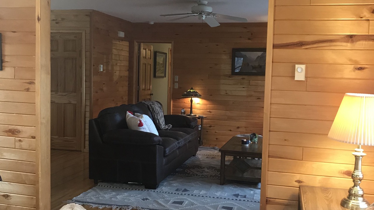 Photo of Livingroom in Richwood