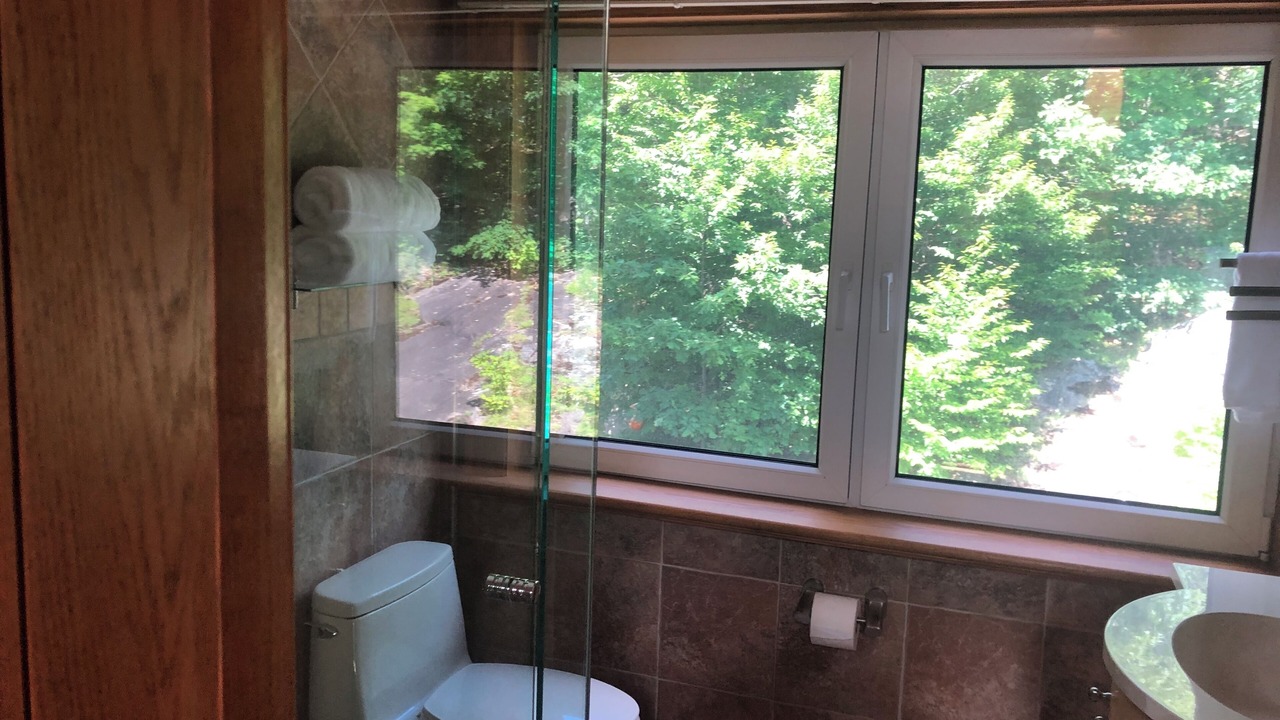 Photo of Bathroom in Algonquin Highlands