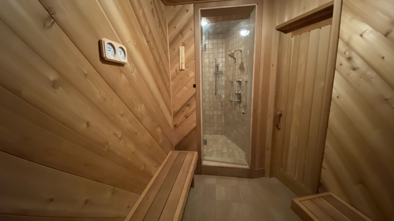 Photo of Bathroom in Algonquin Highlands