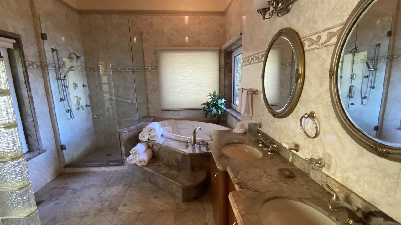 Photo of Bathroom in Algonquin Highlands