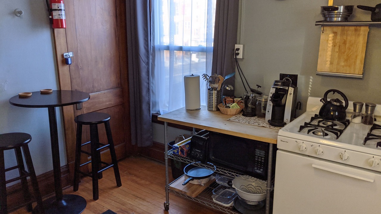 Photo of Kitchen in Lyn-Lake