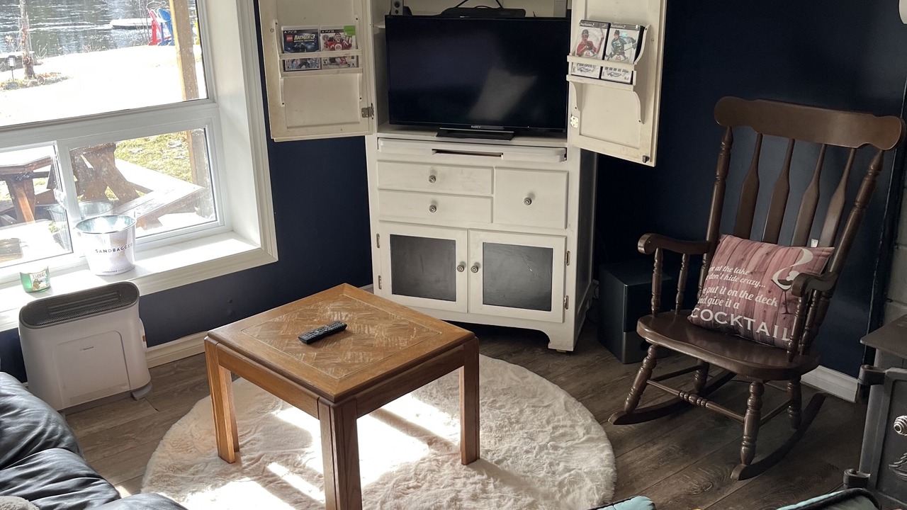 Photo of Livingroom in Havelock-Belmont-Methuen