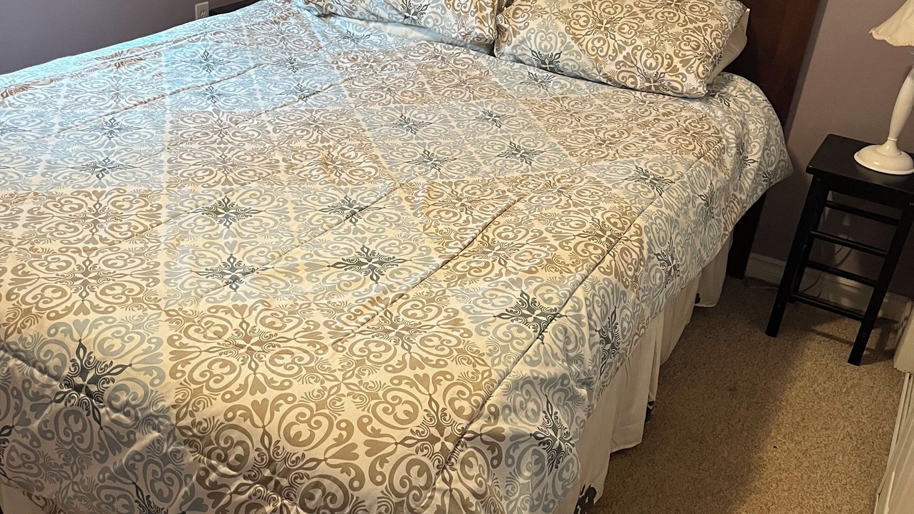 Photo of Bedroom in Havelock-Belmont-Methuen