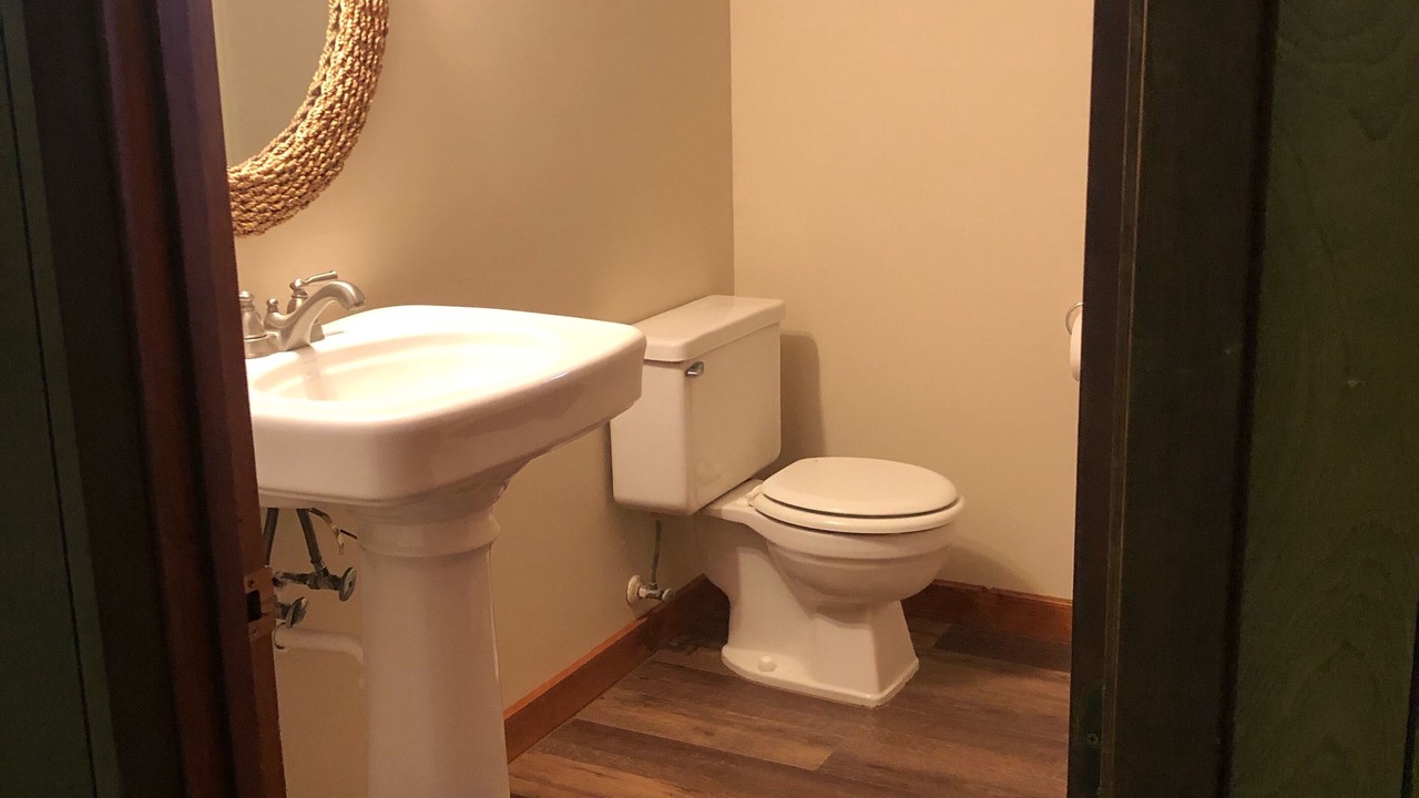 Photo of Bathroom in Alexandria