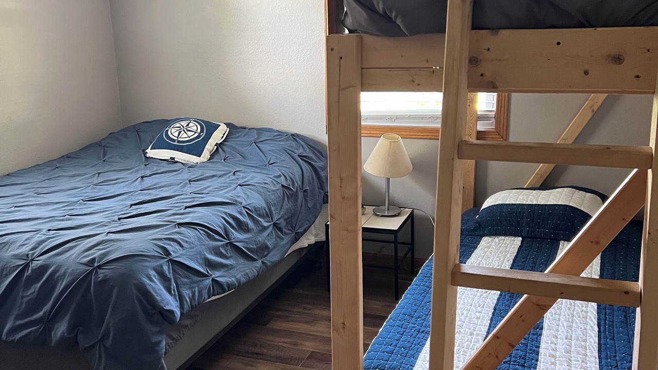 Photo of Bedroom in Alexandria