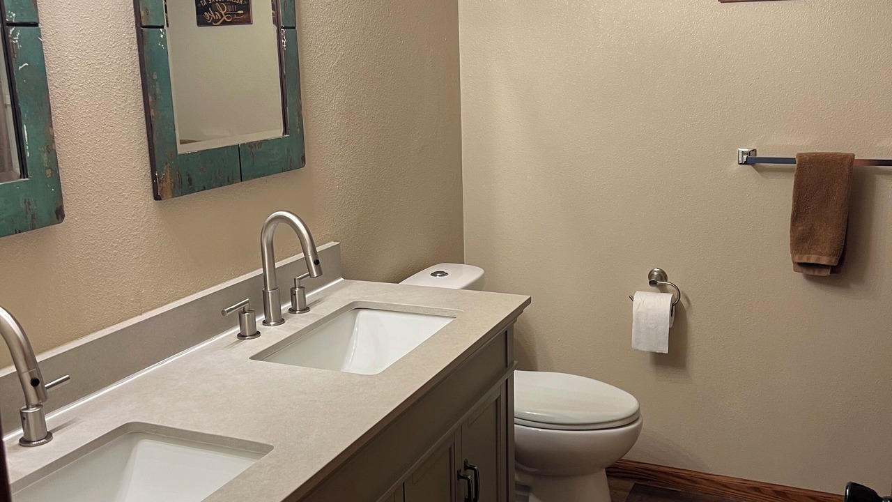 Photo of Bathroom in Alexandria