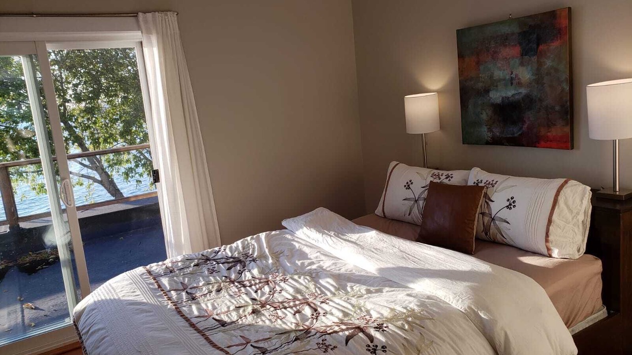 Photo of Bedroom in Ramara