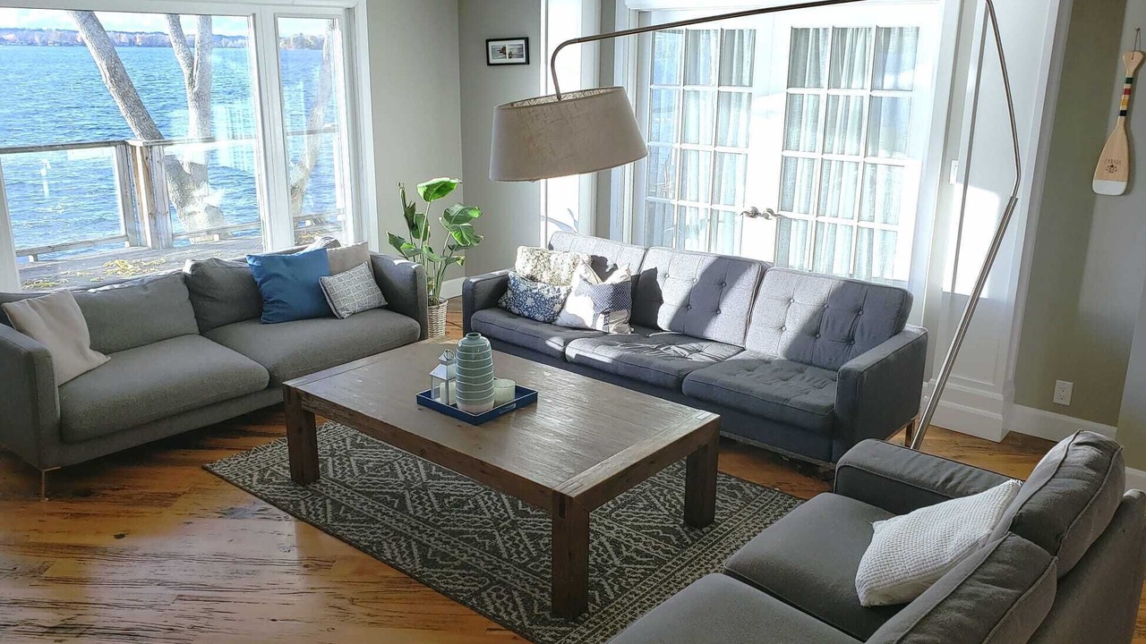 Photo of Livingroom in Ramara