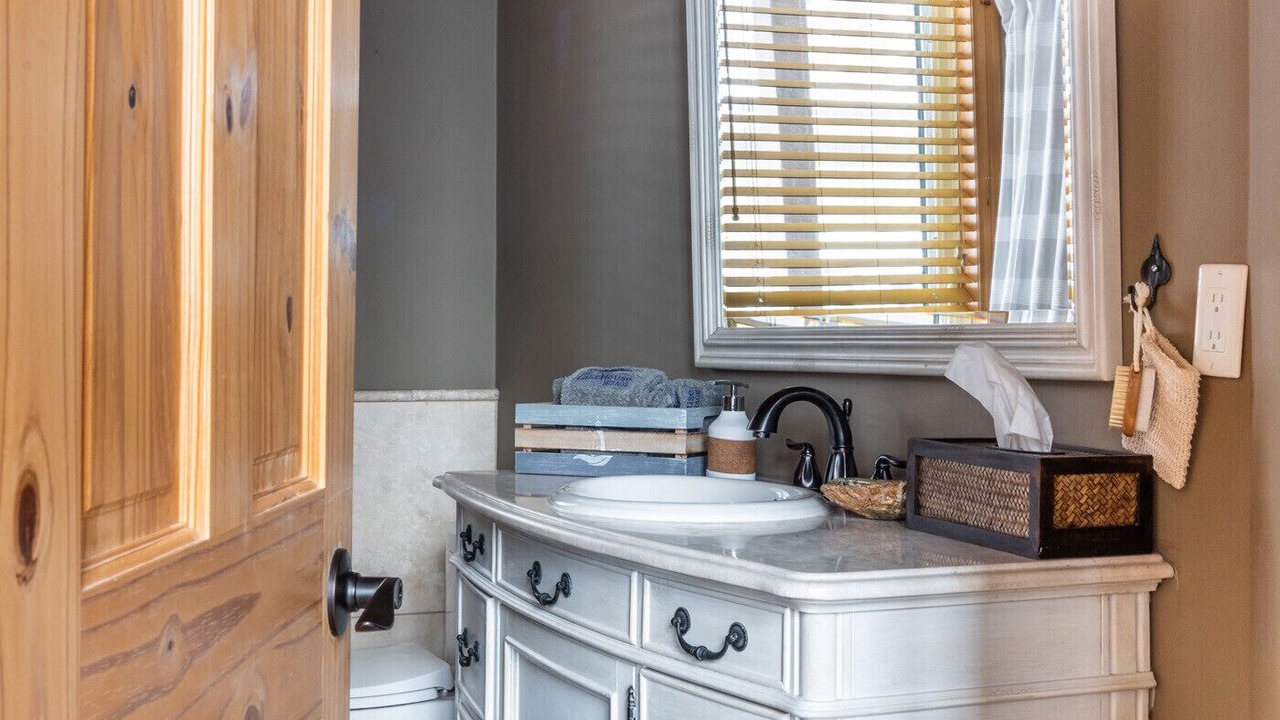 Photo of Bathroom in Perry
