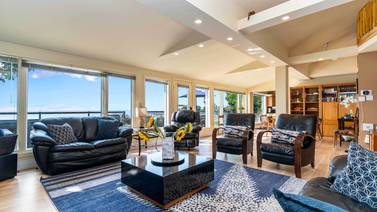 Photo of Livingroom in Bayfield