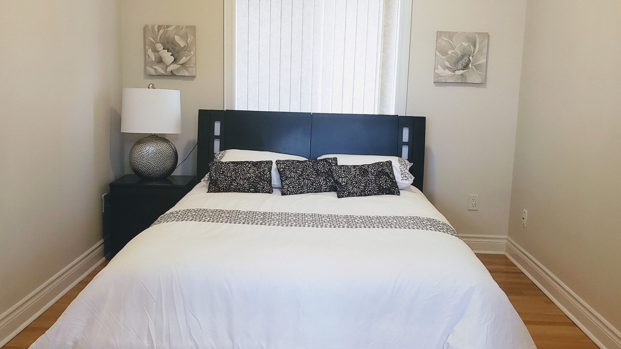 Photo of Bedroom in Churchill Meadows