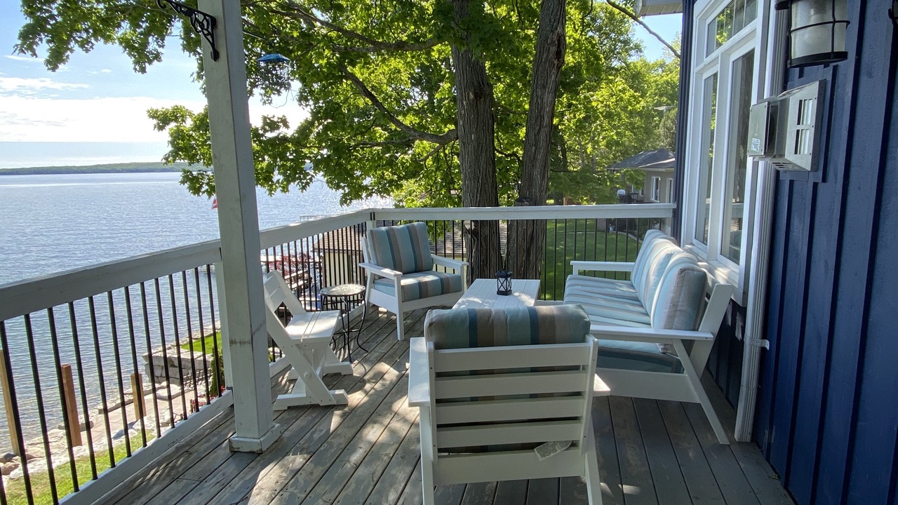 Photo of Outdoor in Tiny