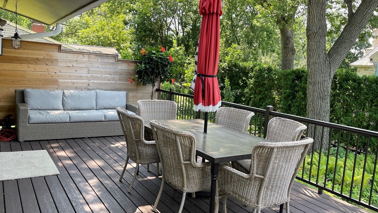 Photo of Outdoor in Merriam Park West