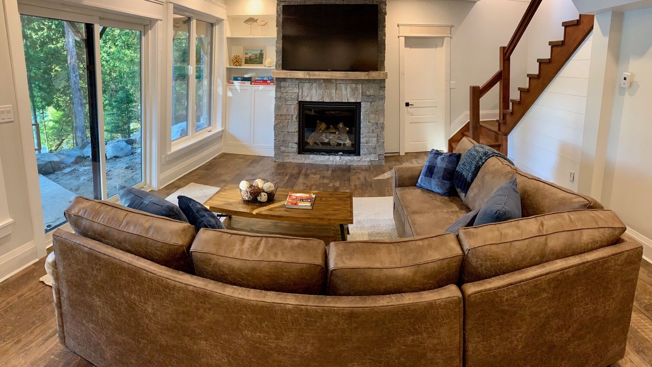 Photo of Bedroom in Haliburton