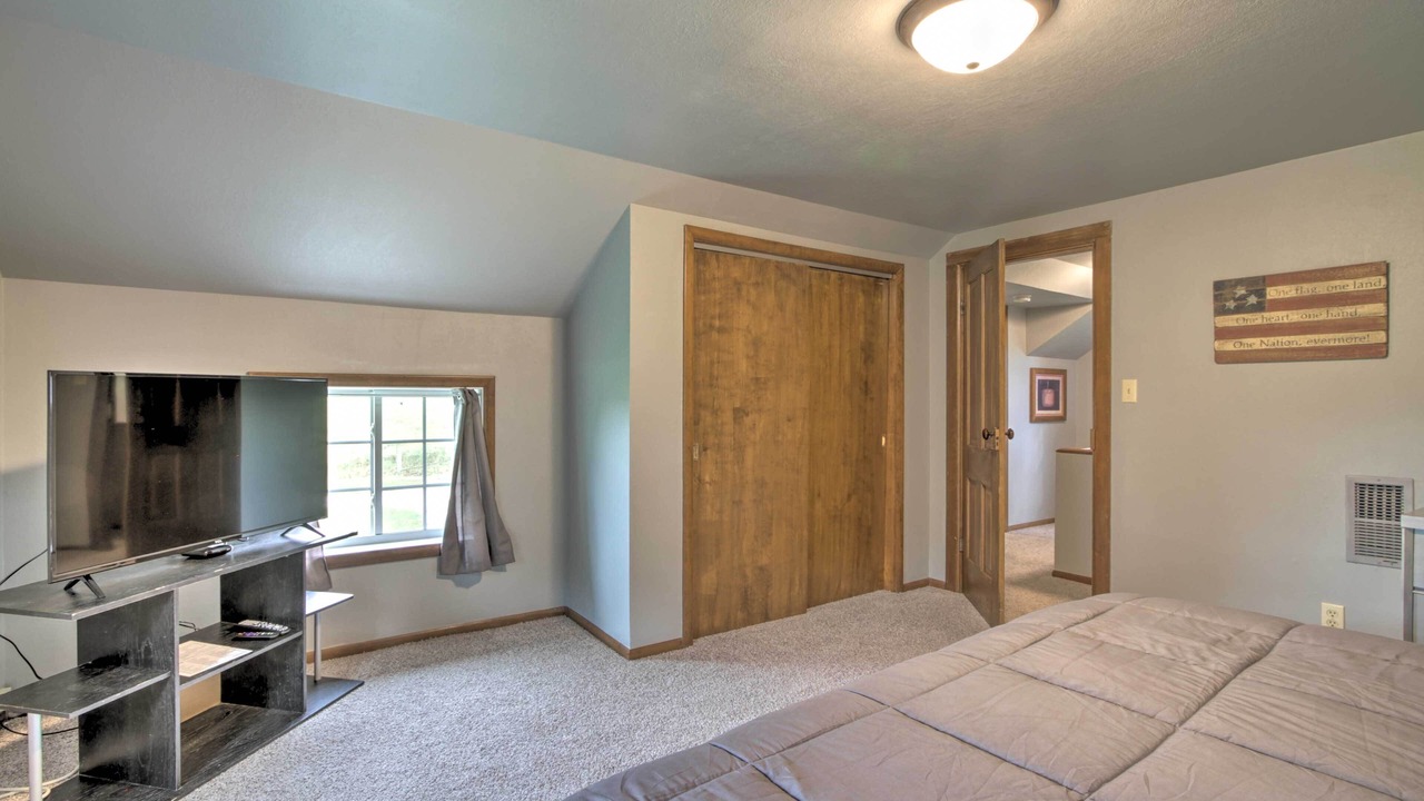 Photo of Bedroom in Houston County