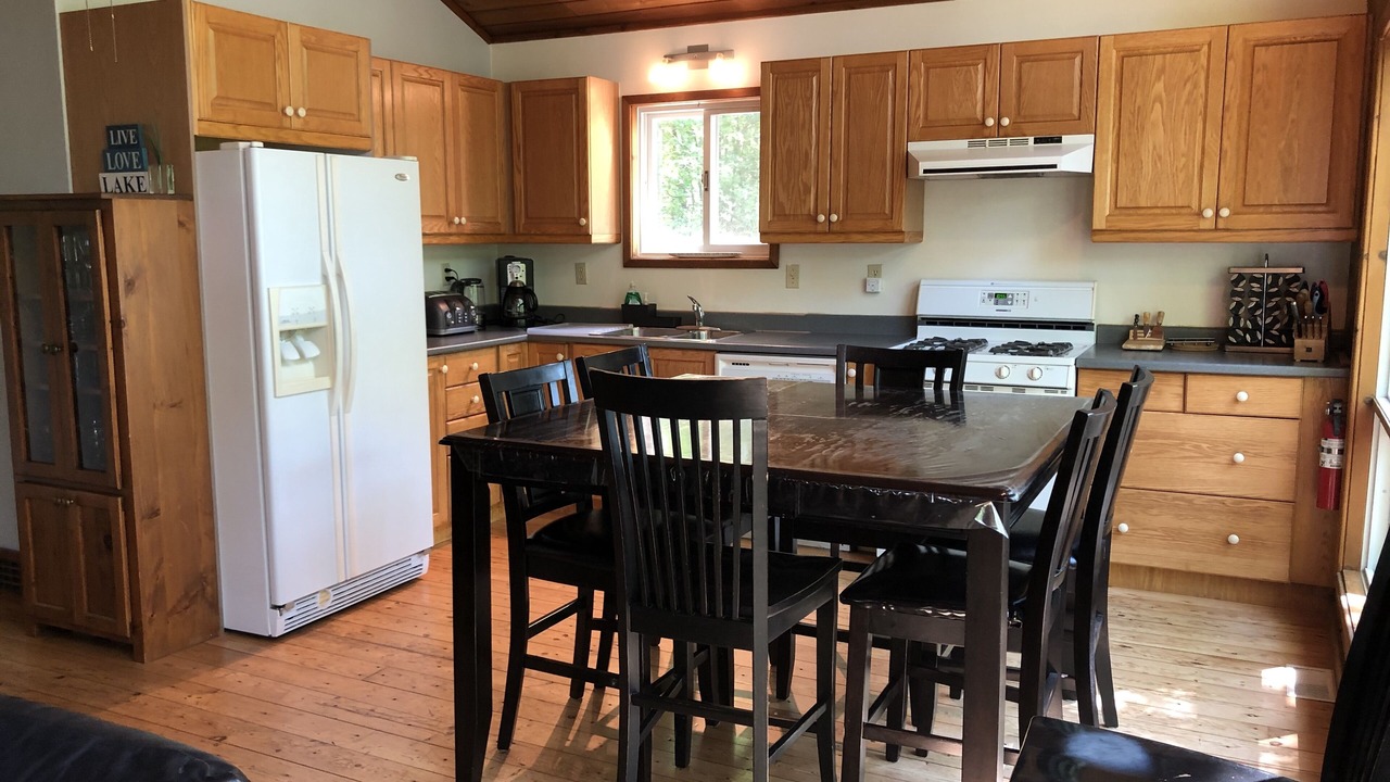 Photo of Kitchen in Grand Bend