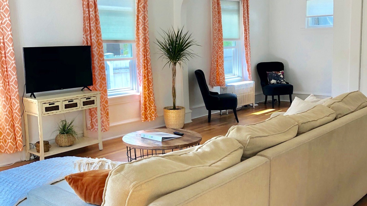 Photo of Livingroom in Southwest Minneapolis