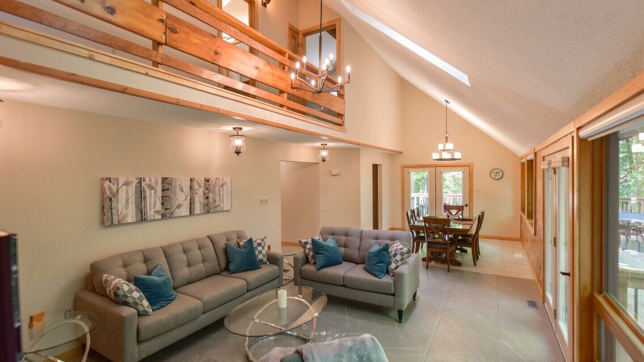 Photo of Livingroom in Ramara