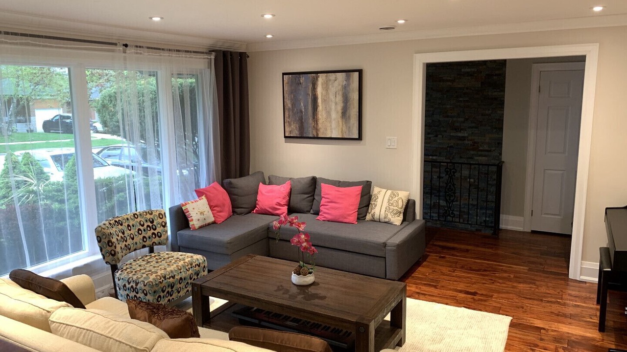 Photo of Livingroom in West Deane Park