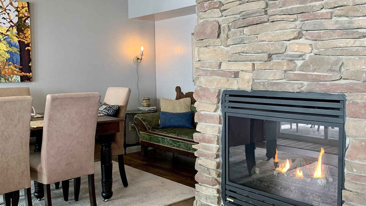 Photo of Livingroom in Detroit Lakes