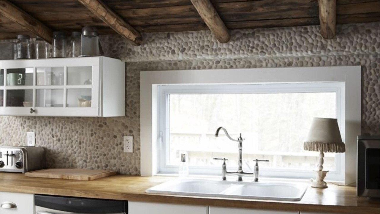 Photo of Kitchen in Baysville