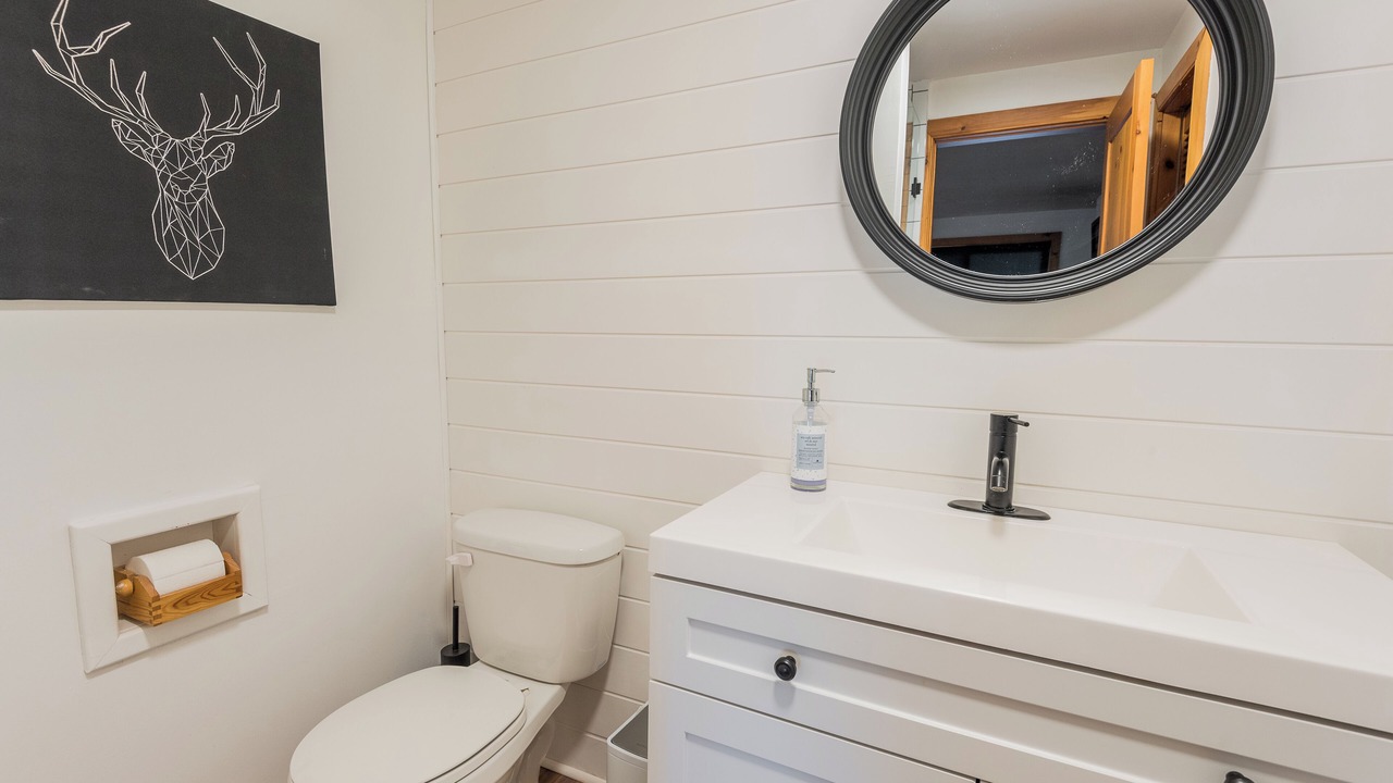Photo of Bathroom in Dunsford