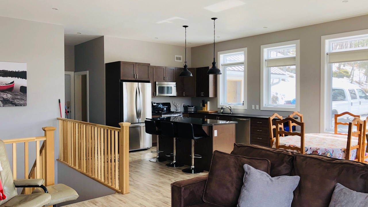 Photo of Livingroom in North Frontenac