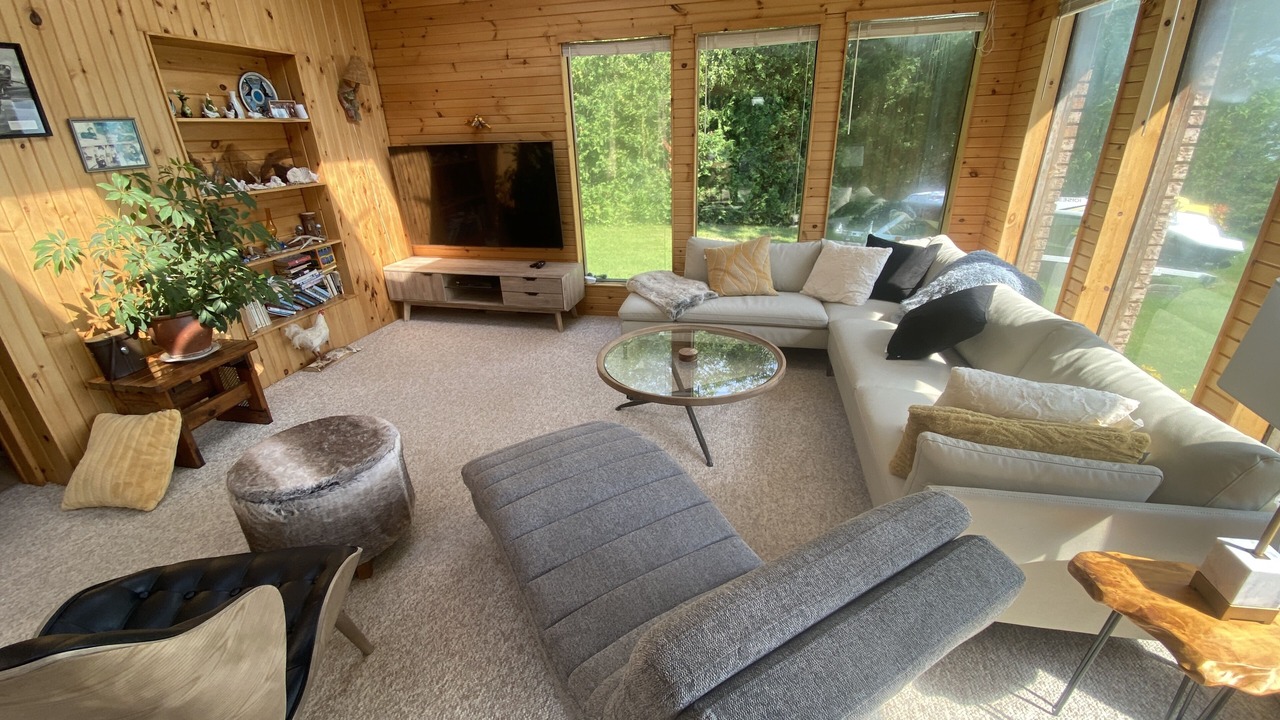 Photo of Livingroom in Tiny