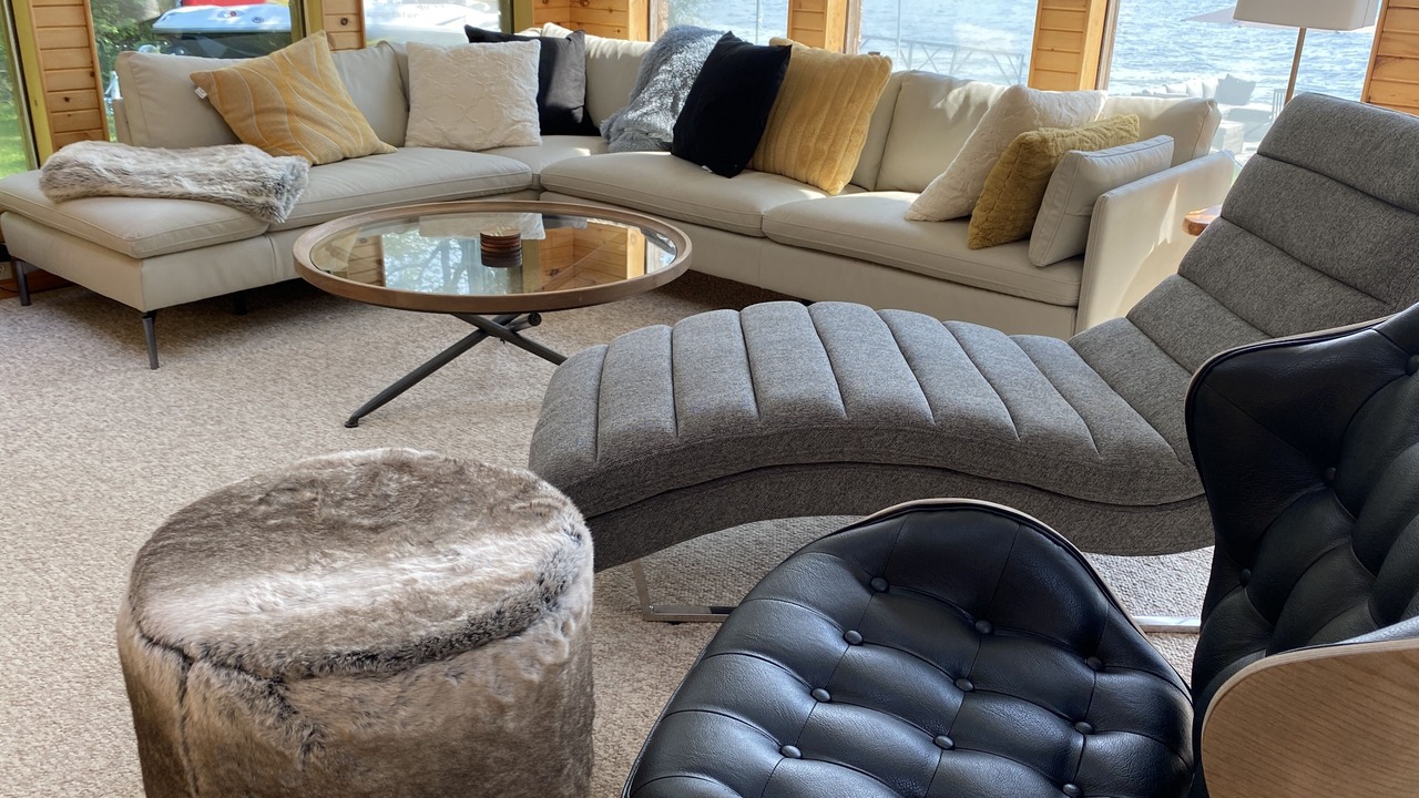 Photo of Livingroom in Tiny